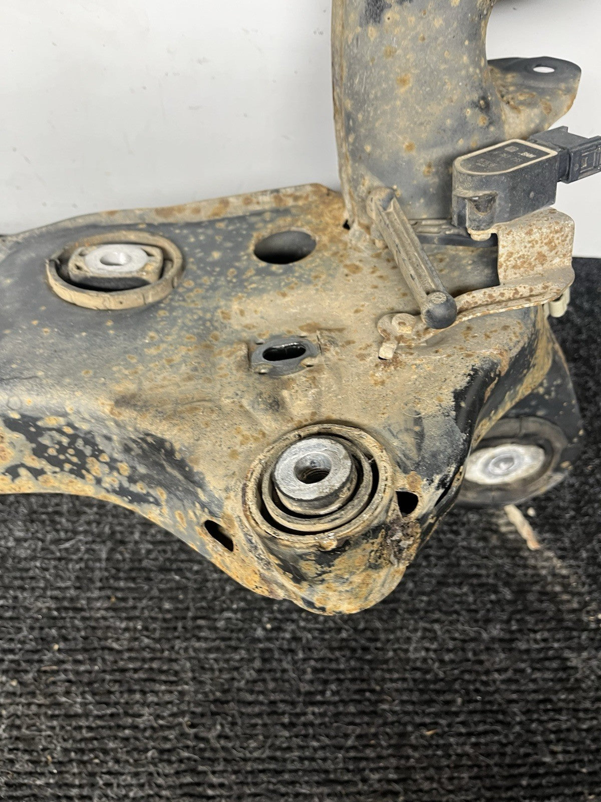 ☑️ 03-13 BMW E90 E92 E93 335I Rear Axle Subframe Crossmember Cradle Carrier OEM