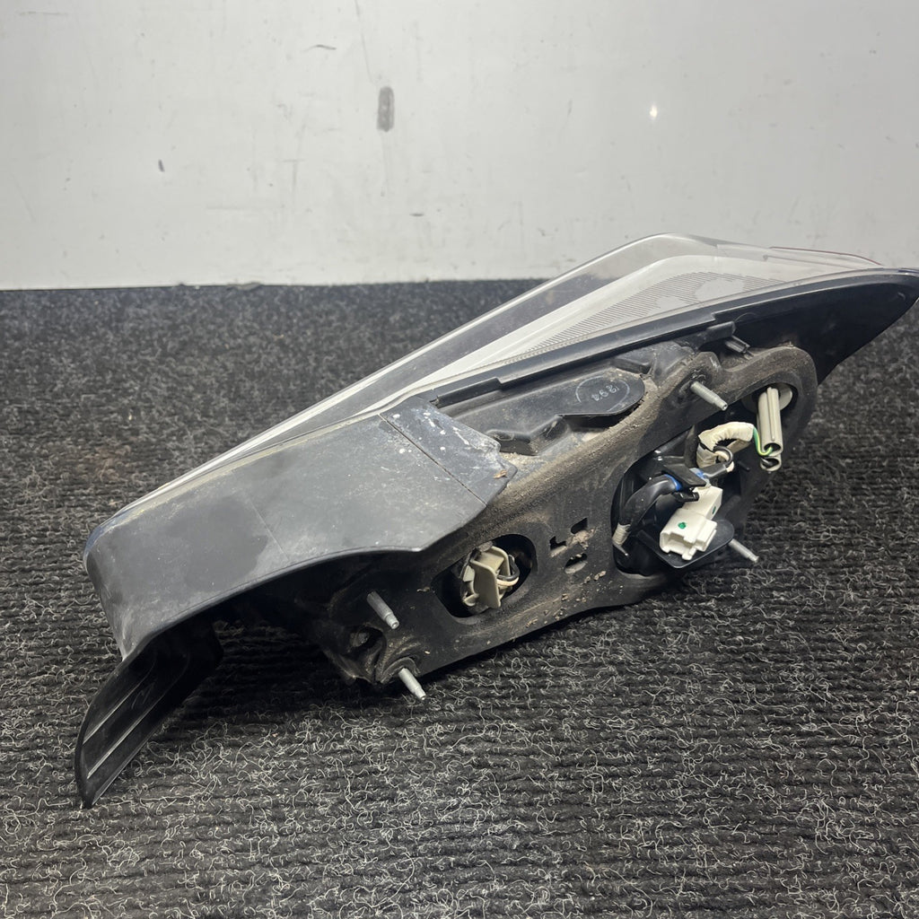 ☑️ SUBARU BRZ / SCION FR-S TAIL LIGHT LEFT DRIVER 2013 2014 2015 2016 OEM NOTE