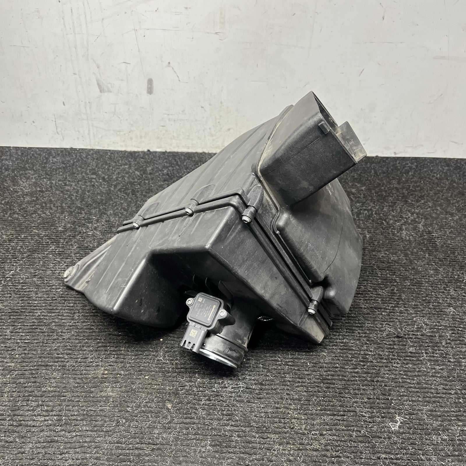 ☑️ 06-13 BMW E82 E88 E90 E92 E93 128I 328I INTAKE AIR CLEANER FILTER HOUSING BOX