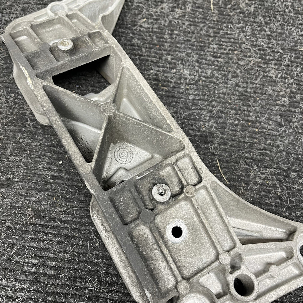 ☑️ 08-13 OEM BMW E90 E92 E93 M3 DCT Transmission Mount Bracket Support Gearbox