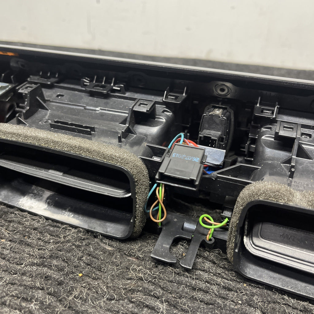 ☑️ 2012-2018 BMW 328i 335i 428i 435i Dash AC Air Vent Center Trim OEM