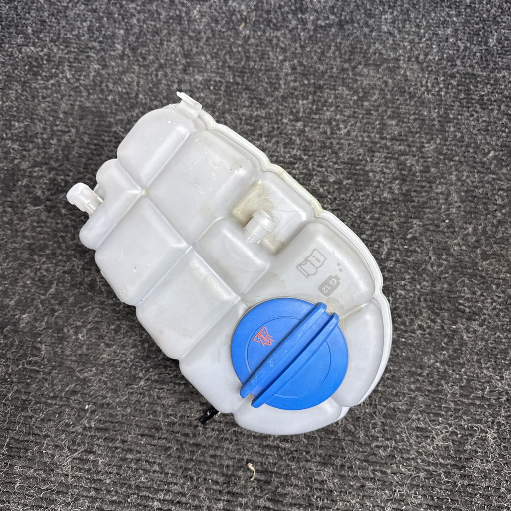 ☑️ 2012-2018 AUDI A6 RADIATOR COOLANT OVERFLOW RESERVOIR EXPANSION TANK OEM