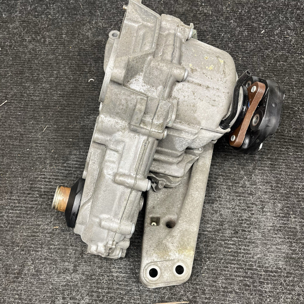 ☑️ 2011-2012 BMW X5 X6 3.0 N55 Transfer Case 27107635753 OEM Used