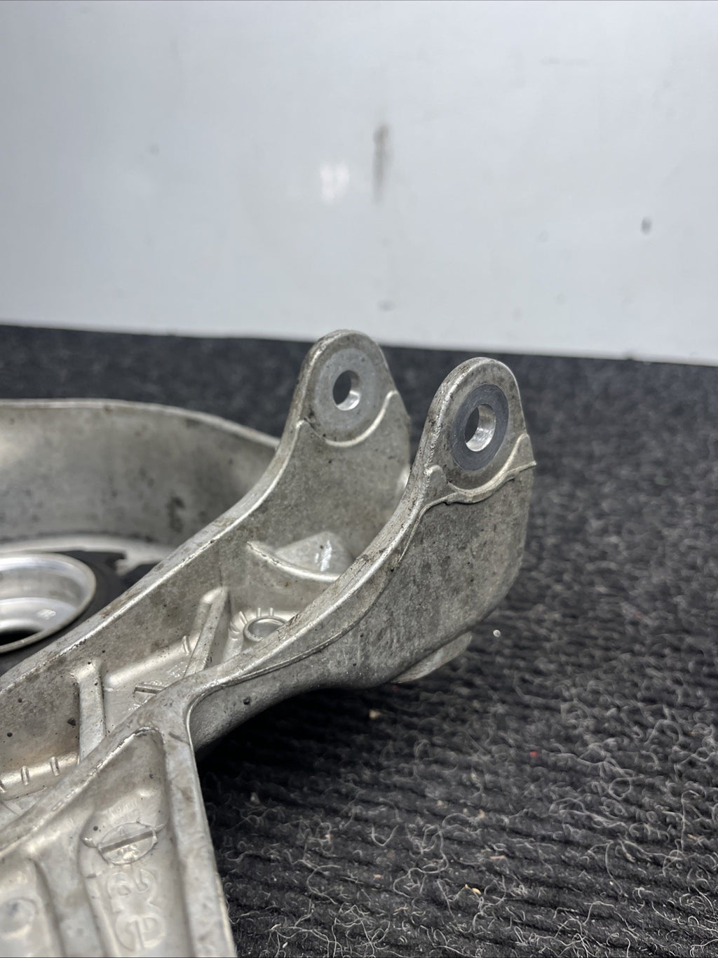 ☑️ 2009-2017 AUDI Q5 SQ5 - Front Strut Mount 8K0412383F