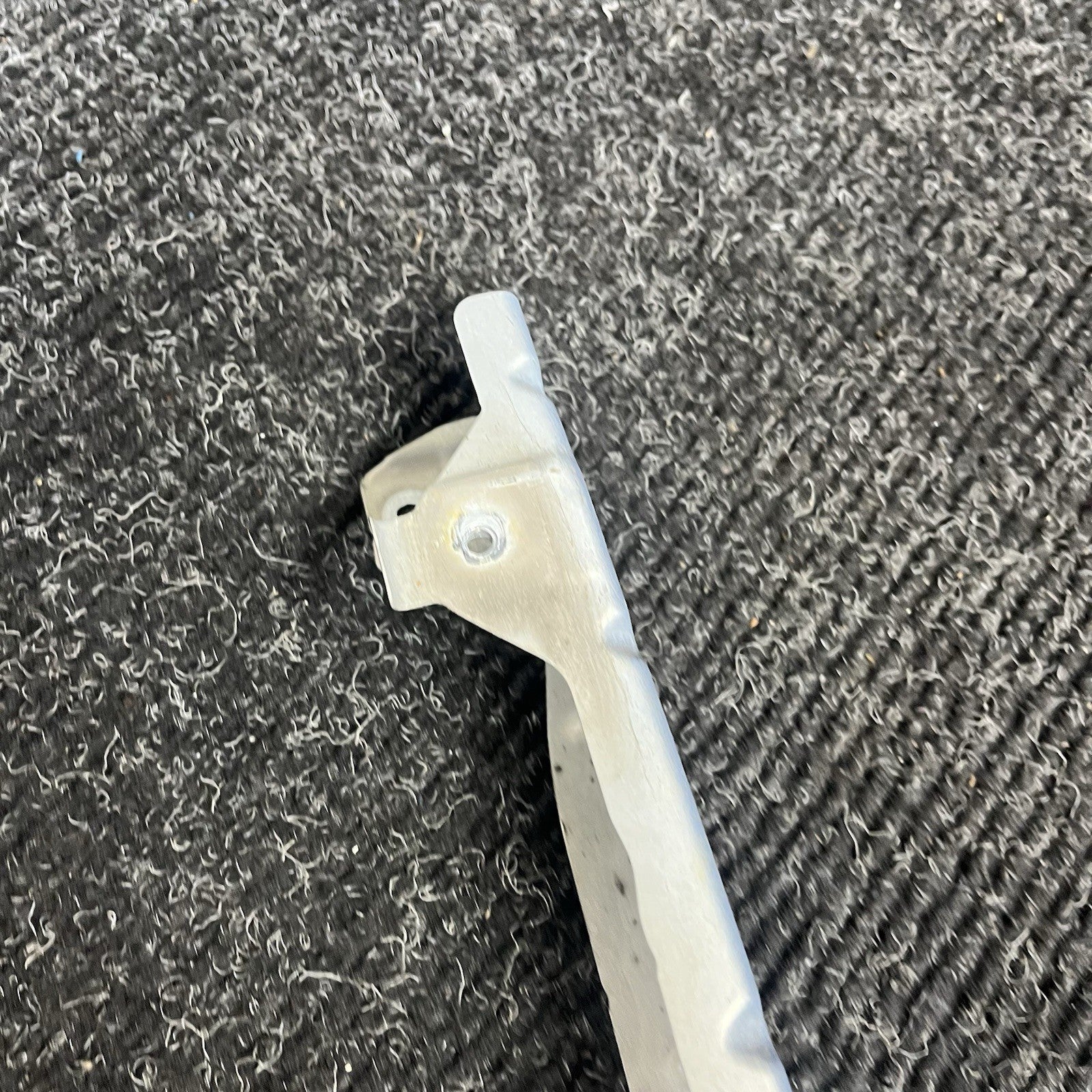 ☑️ 2013-19 Scion FRS Subaru BRZ 86 Front RH Right Side Fender Bracket OEM