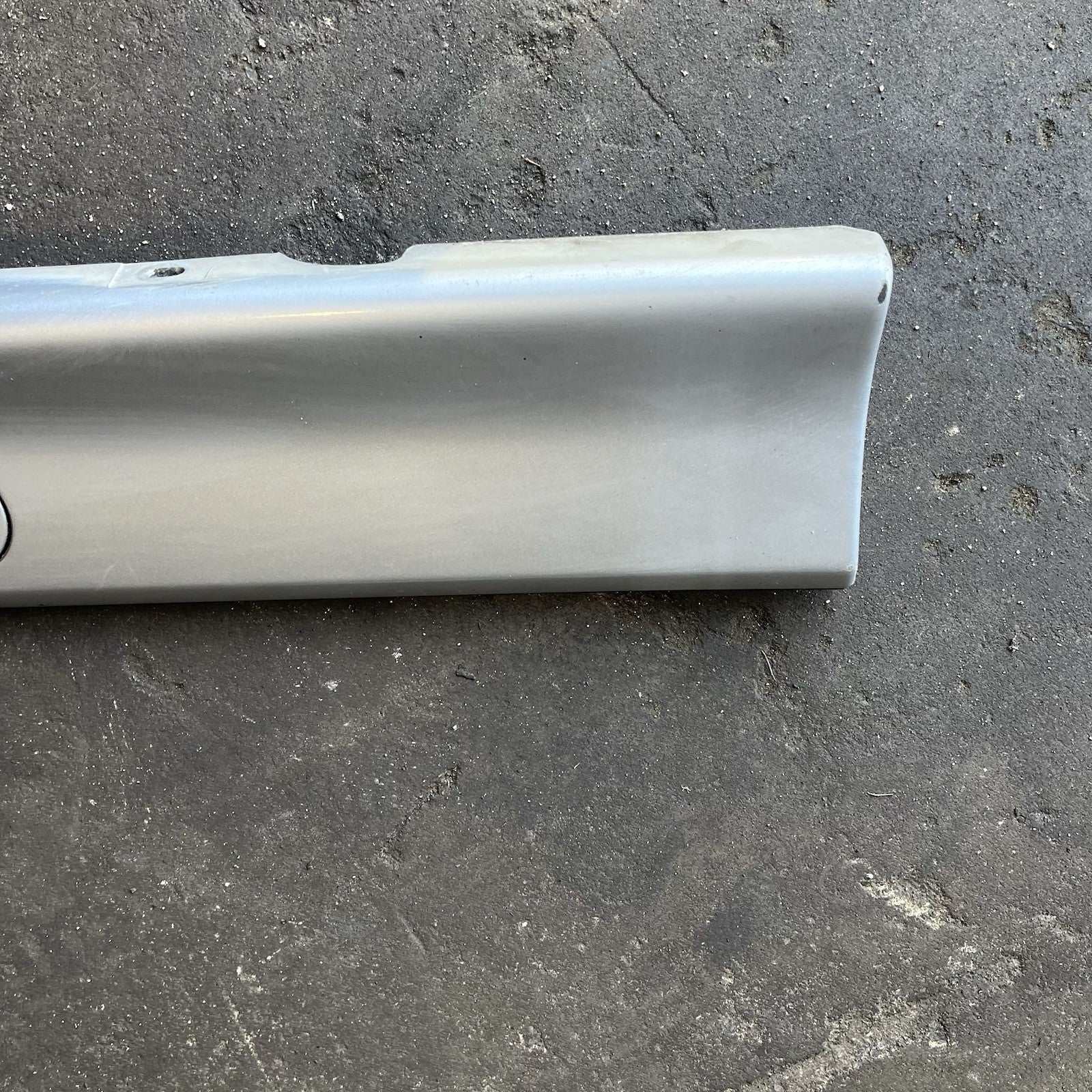 ☑️ 91-99 BMW E36 3 Series M3 Right Passenger Side Skirt Rocker Panel Silver OEM