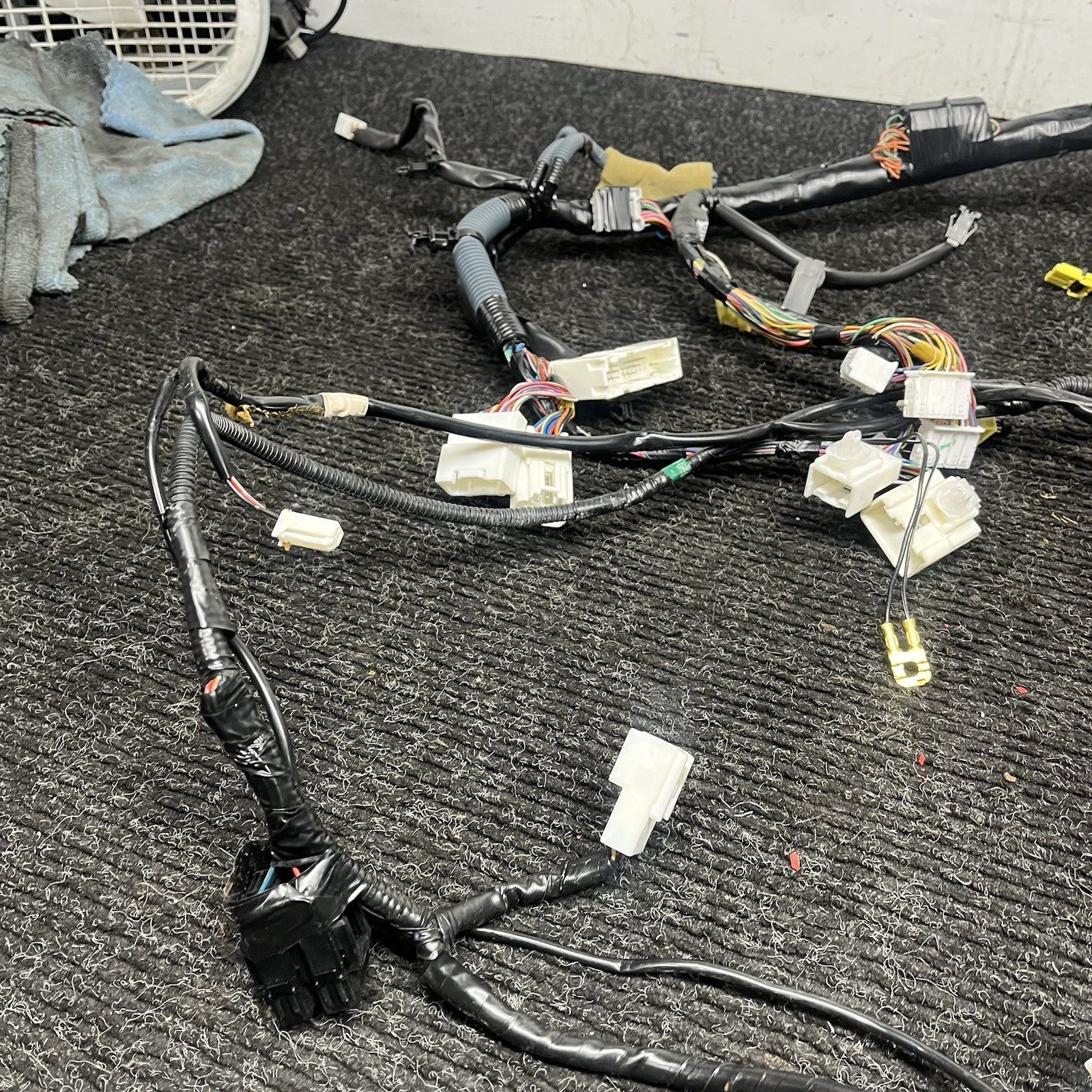 ☑️ 2013 Scion FRS 10 Series Auto Dash Instrument Wiring Harness 81302CA410 OEM