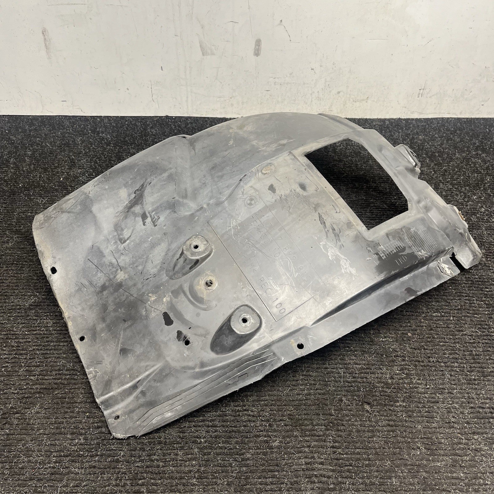 ☑️08-13 OEM BMW E90 E92 E93 M3 Front Left Fender Liner Wheel Splash Shield Guard