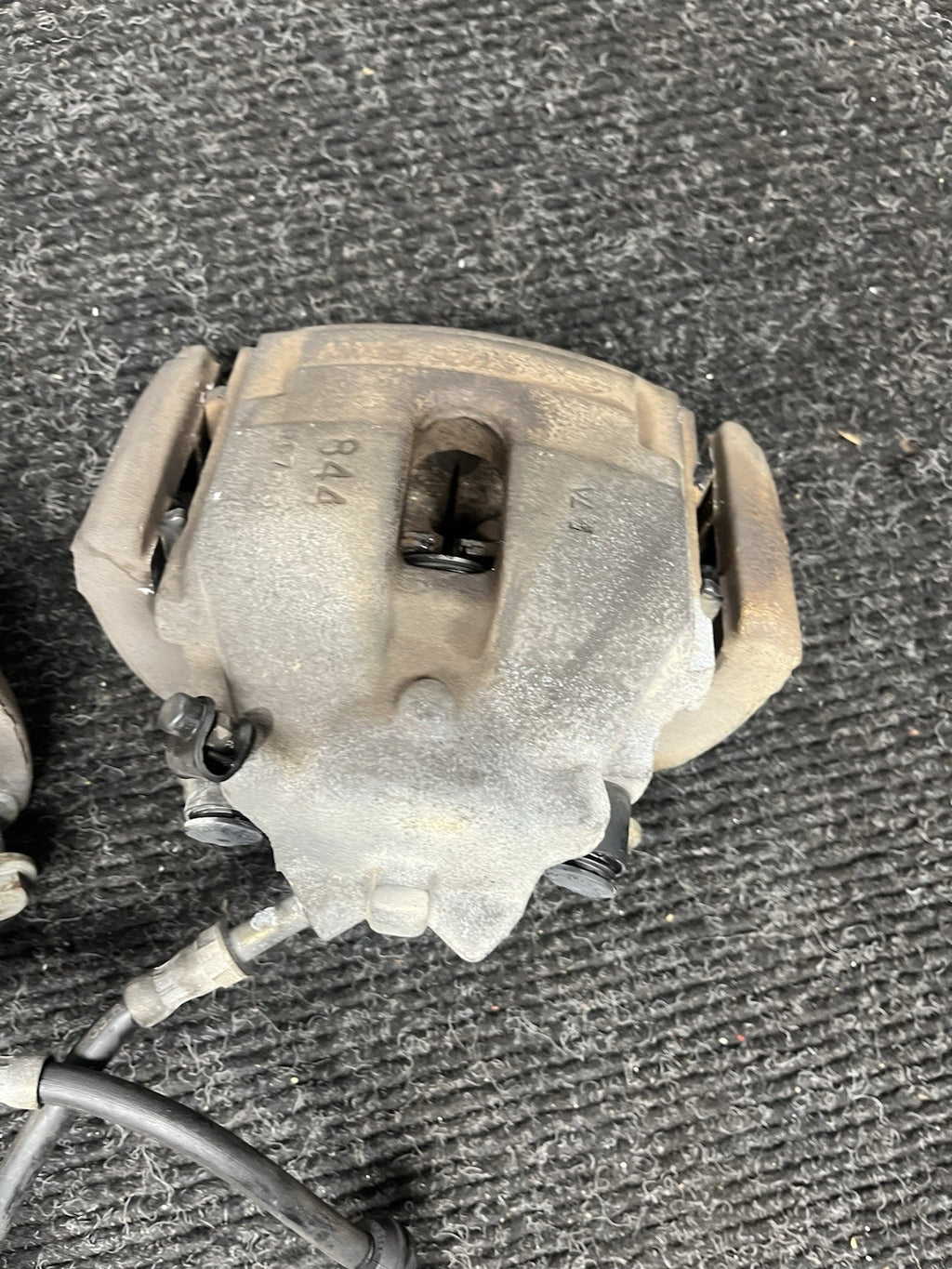 ☑️ 01-06 BMW E46 330i 330Ci RWD FRONT LEFT & RIGHT BRAKE CALIPER SET OEM