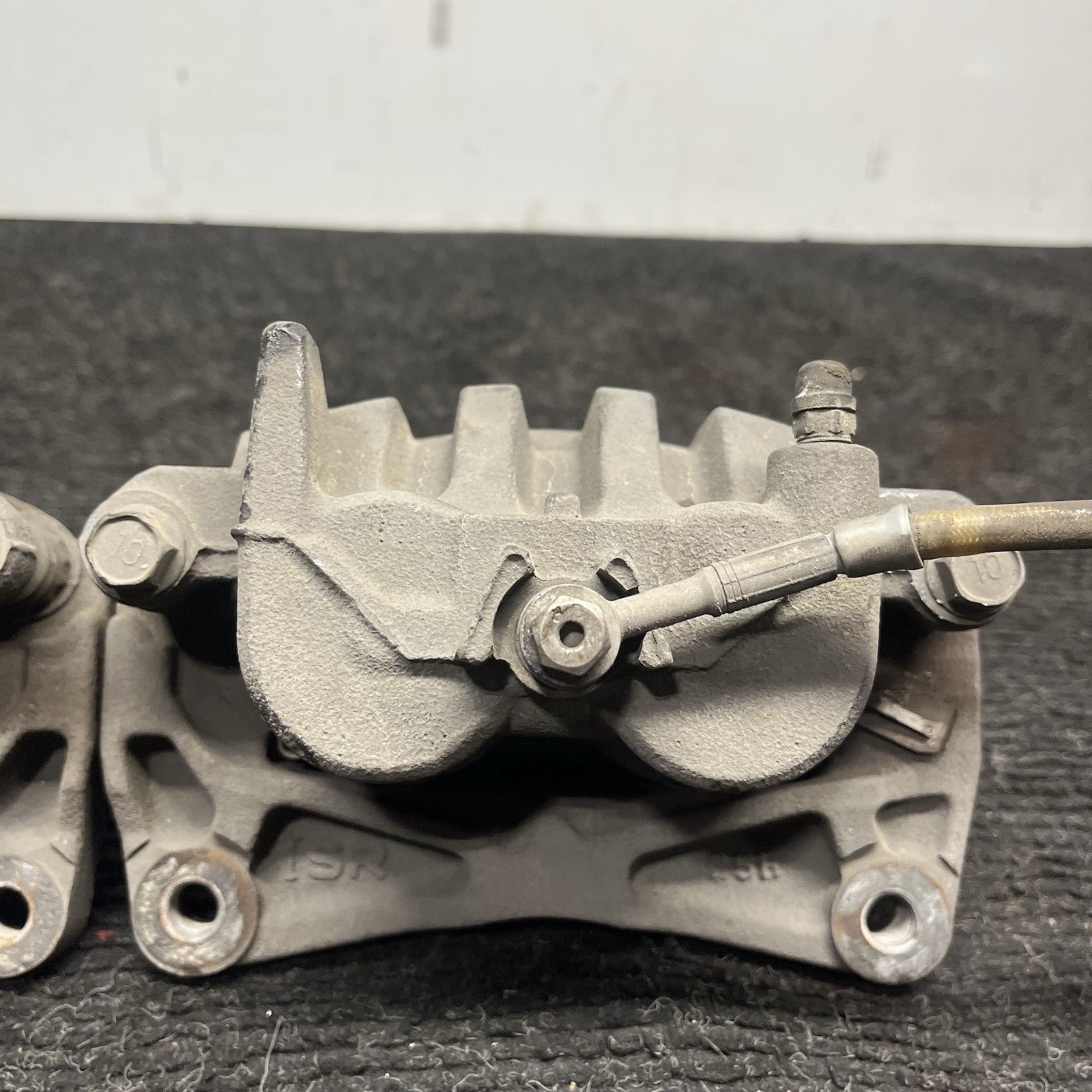☑️ 2013-2020 SCION FRS FR-S SUBARU BRZ 86 OEM FRONT BRAKE CALIPERS SET