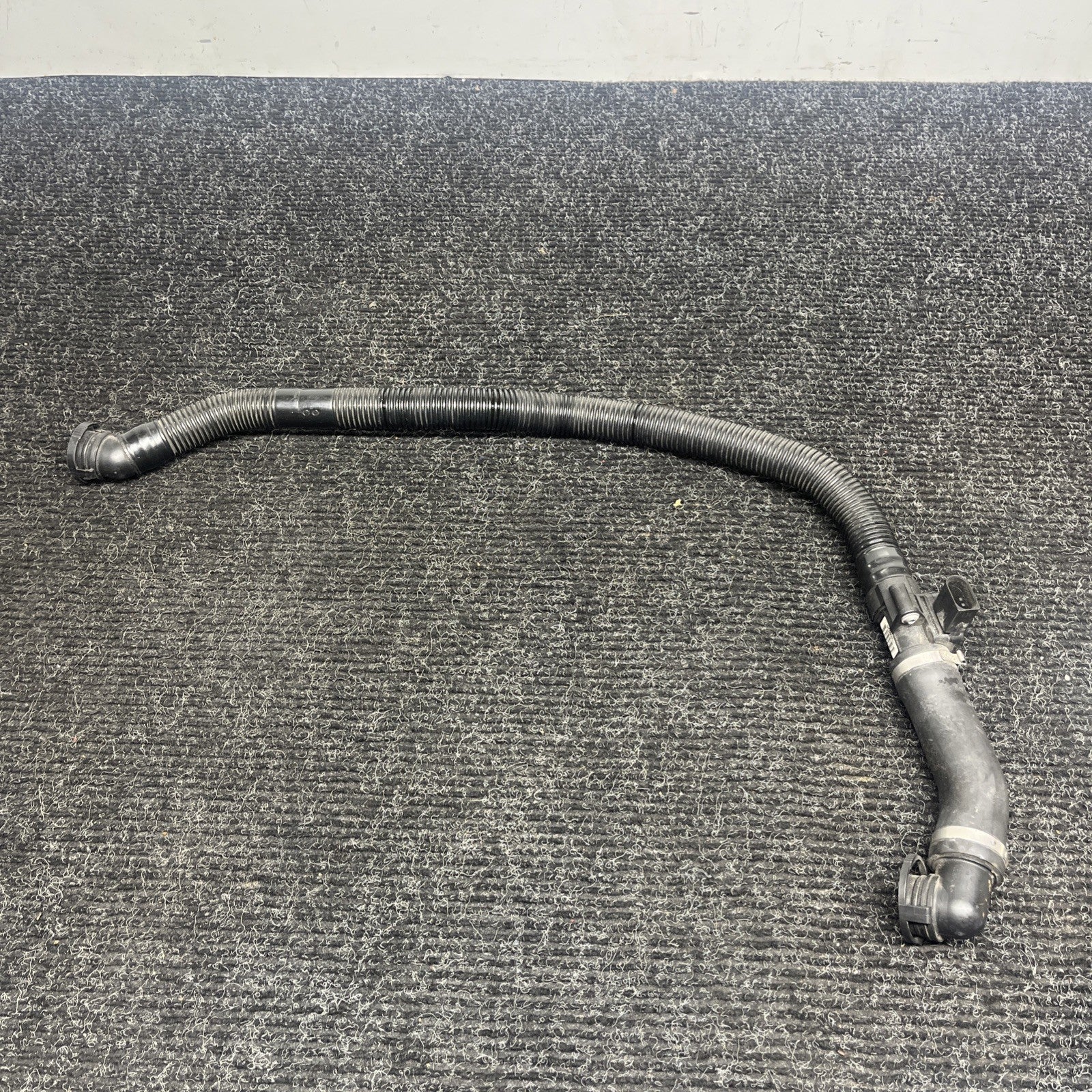 ☑️ 08-13 OEM BMW E90 E92 E93 M3 S65 Secondary Air Pump Suction Hose w/ Sensor