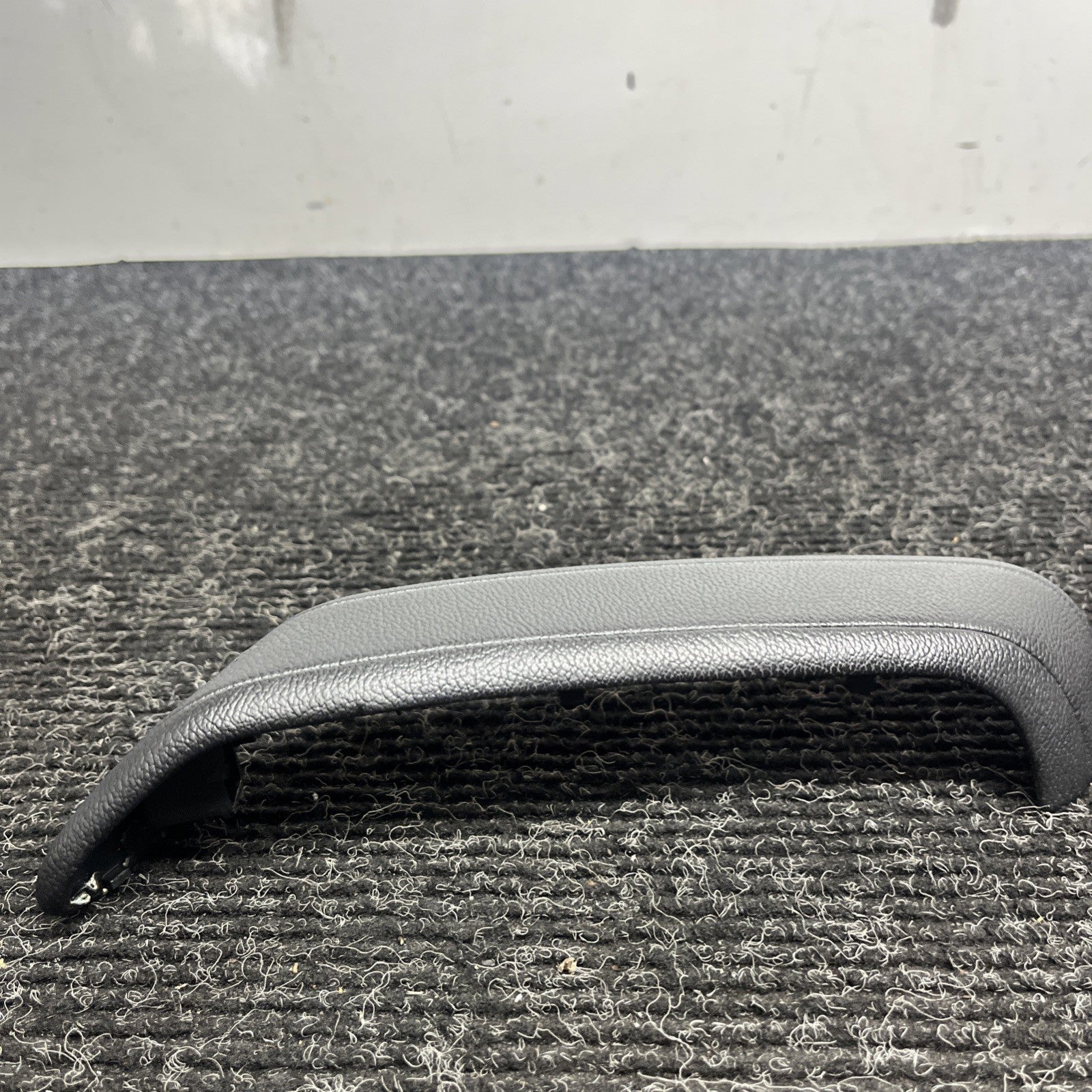 ☑️ 2014-2017 MASERATI GHIBLI RIGHT PASSENGER FRONT INTERIOR HANDLE GRAB TRIM OEM