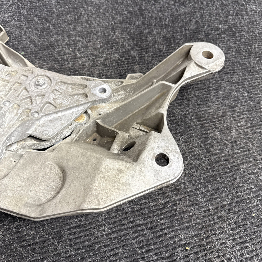 ☑️ 09-16 Audi A4 S4 S5 Q5 OEM Transmission Mount Crossmember Bracket 4H0399263