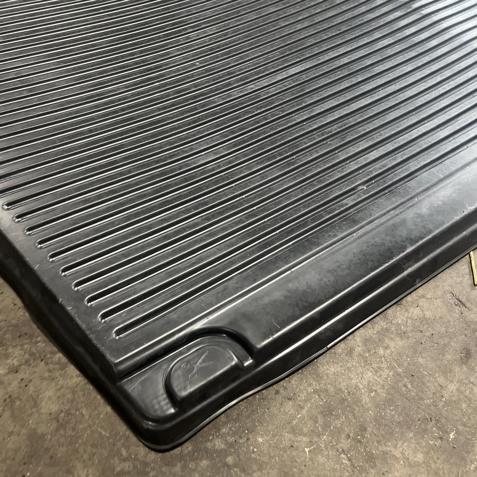 ☑️ OEM 2009-2017 Audi A8 All Weather Cargo Mat Trunk Liner Tray 4H0061180