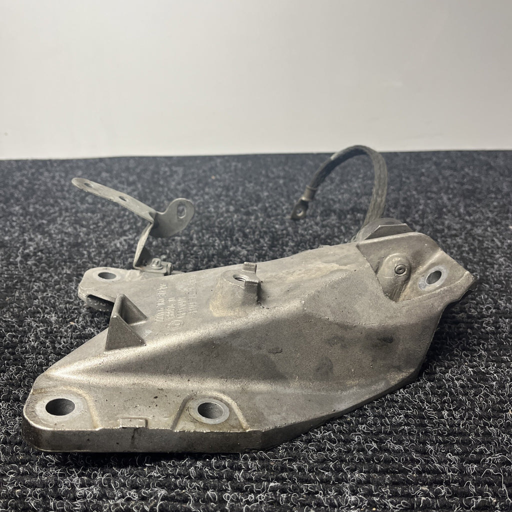 ☑️ BMW E90 E91 E92 Engine Mount Bracket Left N54 6760317 Motor Mount Bracket