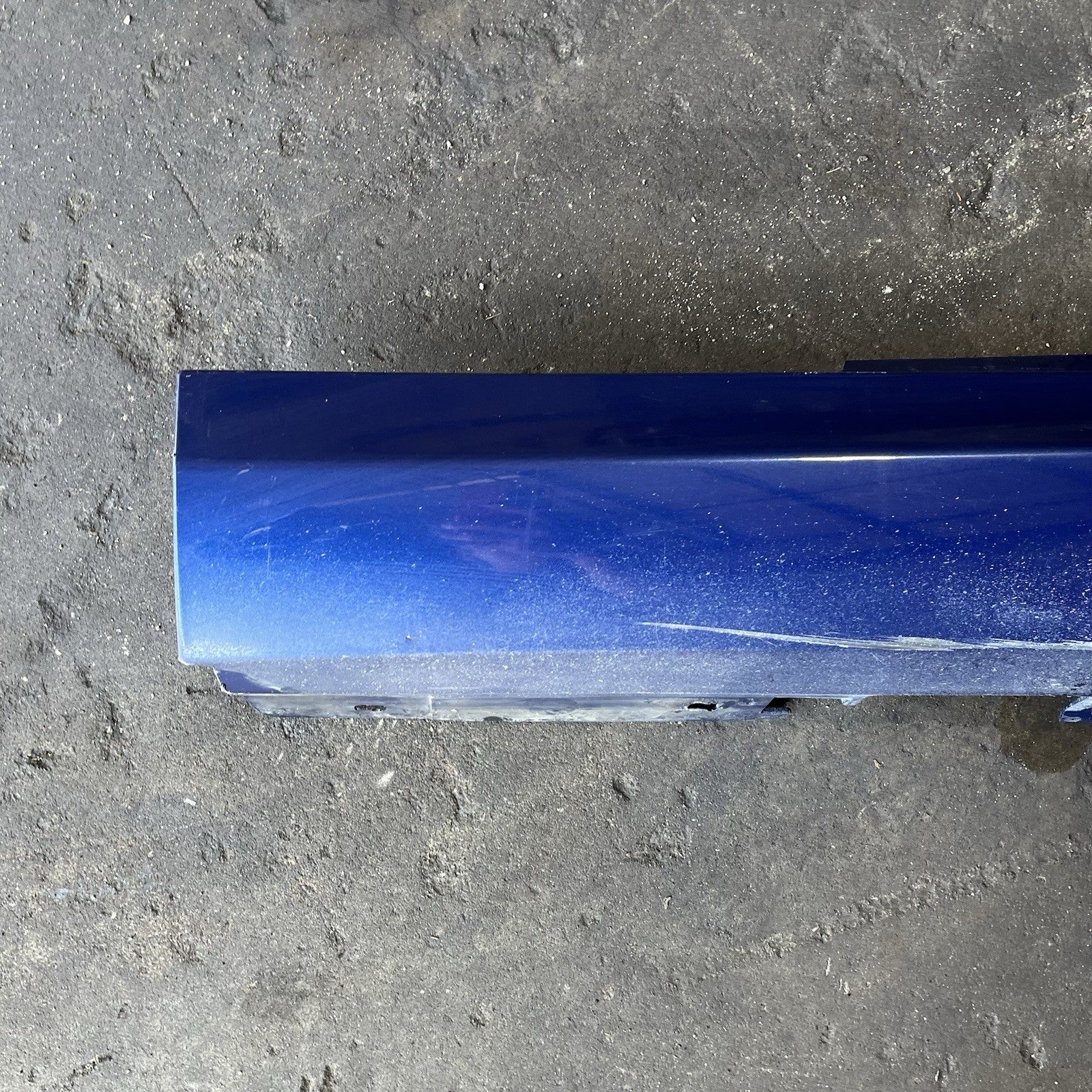 ☑️ 07-13 OEM BMW E92 E93 328 335 Left Driver Side Skirt Rocker Panel Lemans Blue
