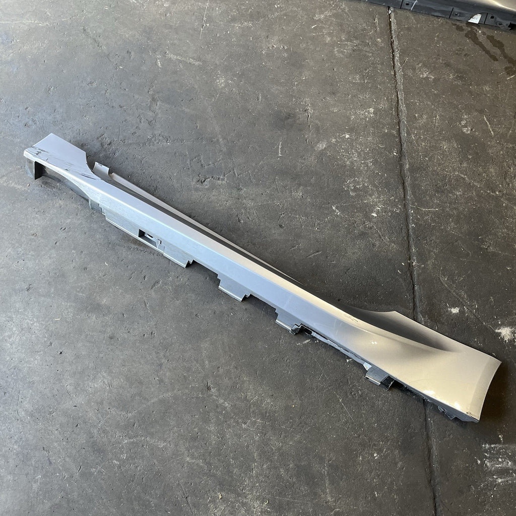 ☑️ 2021-26 TOYOTA GR86 / BRZ OEM LEFT DRIVER SIDE SKIRT ROCKER PANEL COVER (P8Y)