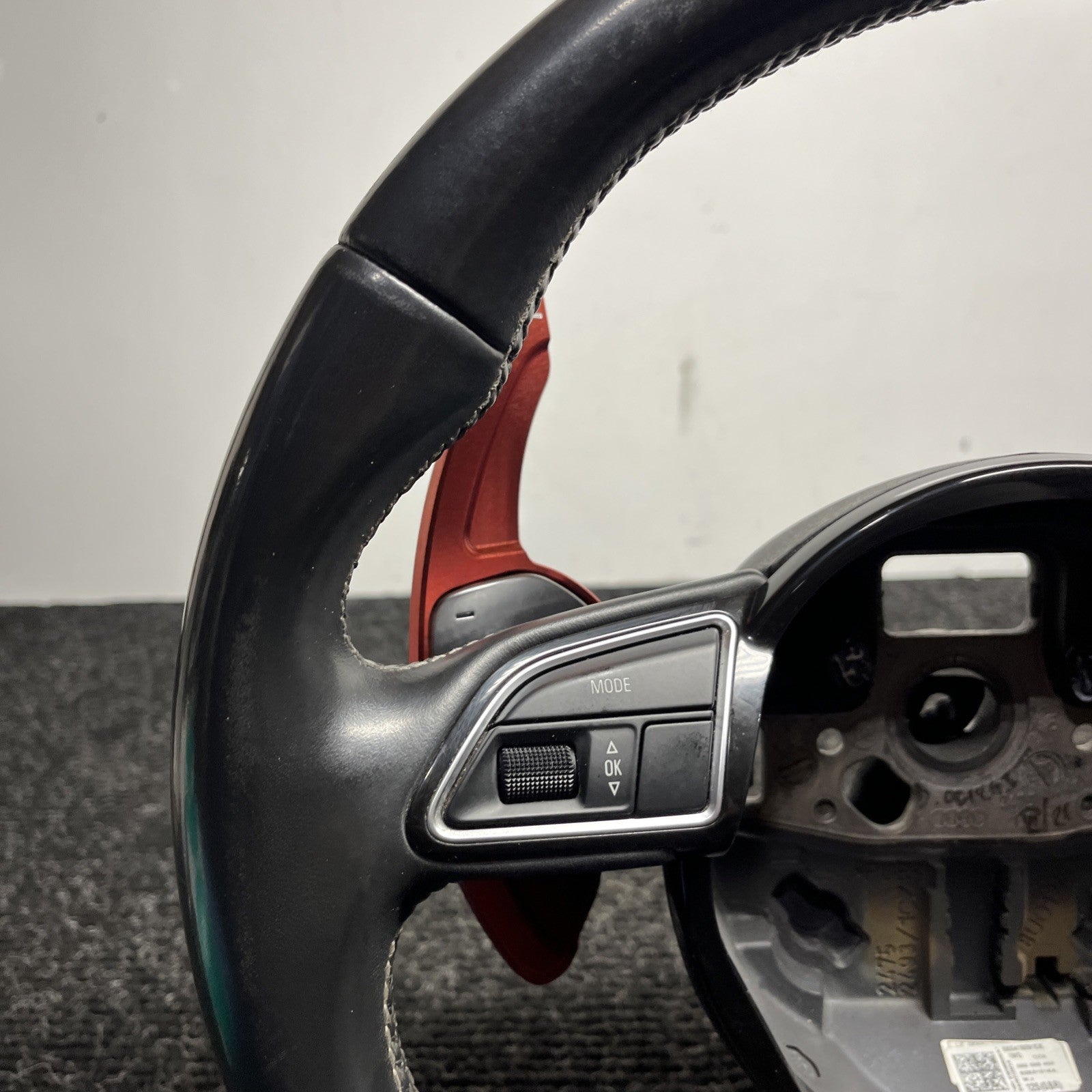 ☑️ 2013-2017 AUDI S5 SPORT LEATHER STEERING WHEEL w/ SHIFT PADDLES