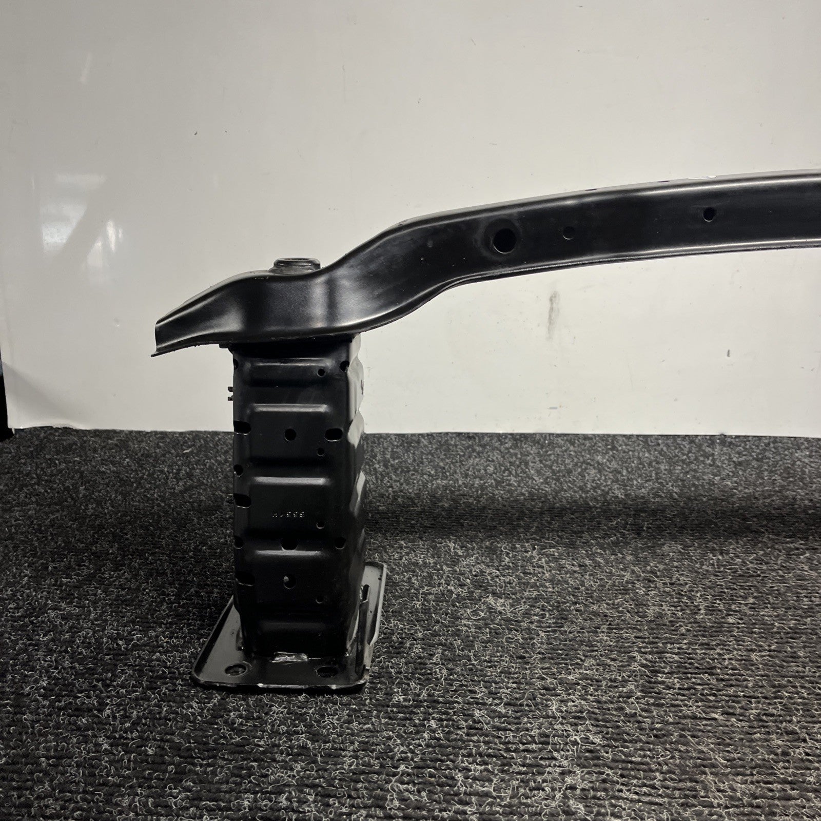 ☑️ 2011-2013 BMW X5 E70 Front Bumper Support Reinforcement Absorber Bar Beam OEM