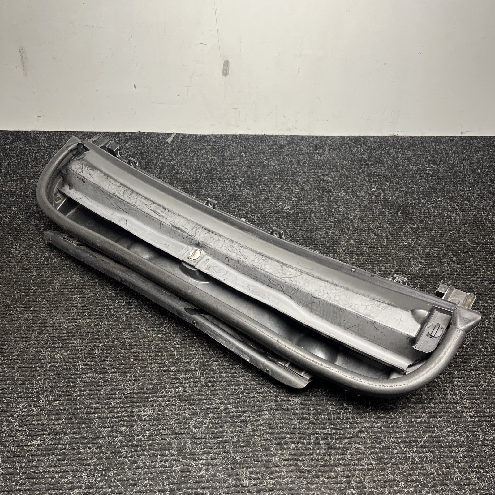 ☑️ 1999-2006 BMW E46 3 SERIES LOWER AIR MICROFILTER COWL COMPLETE SET OEM