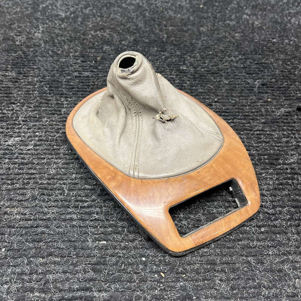 ☑️ BMW E85 Z4 Center Console Gear Shifter Boot Wood Trim Cover OEM