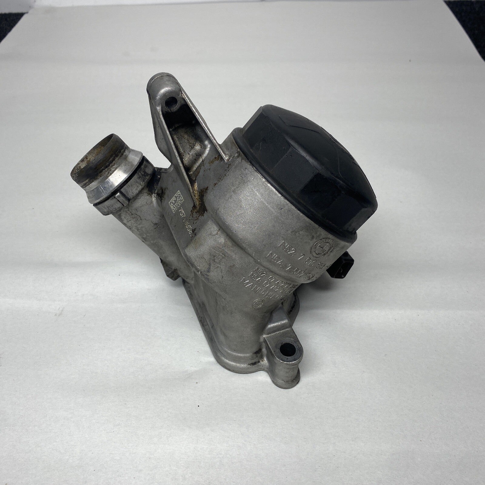 ☑️ 07-13 OEM BMW E82 E90 E92 135 335 N54 N55 Engine Oil Filter Housing COOLER