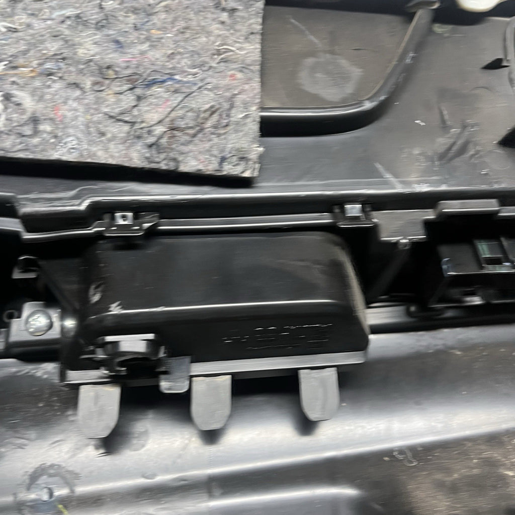 ☑️ 2015-2019 Subaru WRX STI Door Panel Trim Front Right Passenger RH OEM 15-19