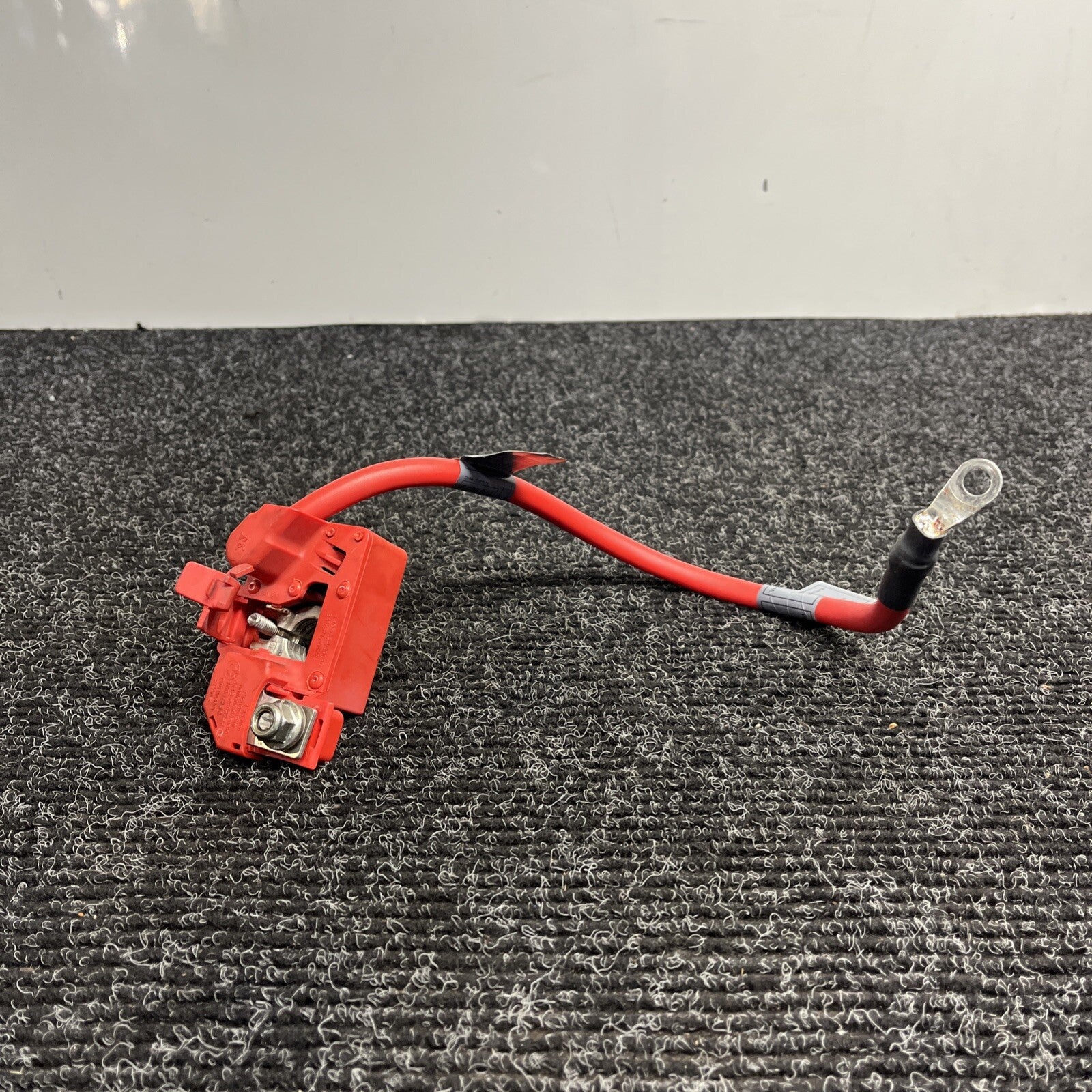 ☑️ 06-13 OEM BMW E82 E90 E92 E88 Battery Plus Pole Terminal Positive Red Cable
