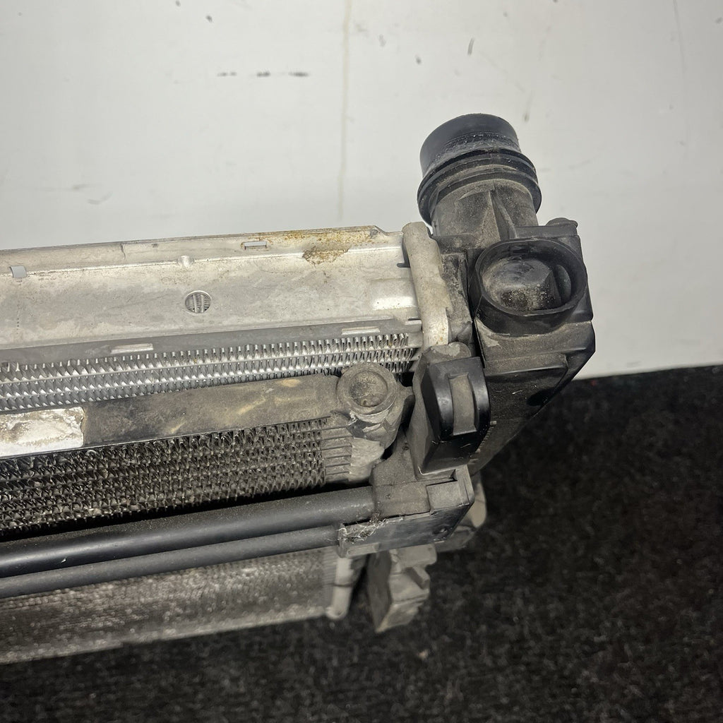 ☑️ 2001-06 BMW E46 330i M54 ENGINE RADIATOR A/C CONDENSER OIL COOLER SHROUD SET