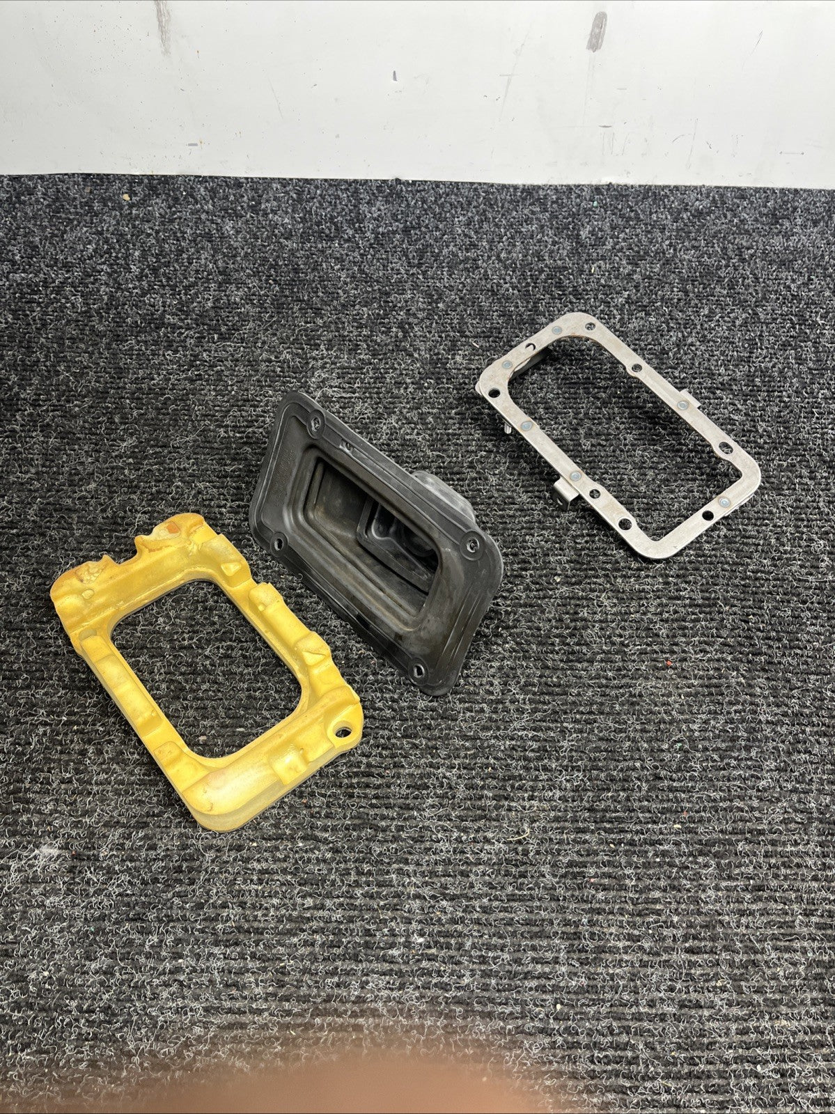 ☑️ 2013-2020 Subaru BRZ Scion FRS Toyota 86 Shifter Trim Boot Noise Dampener OEM