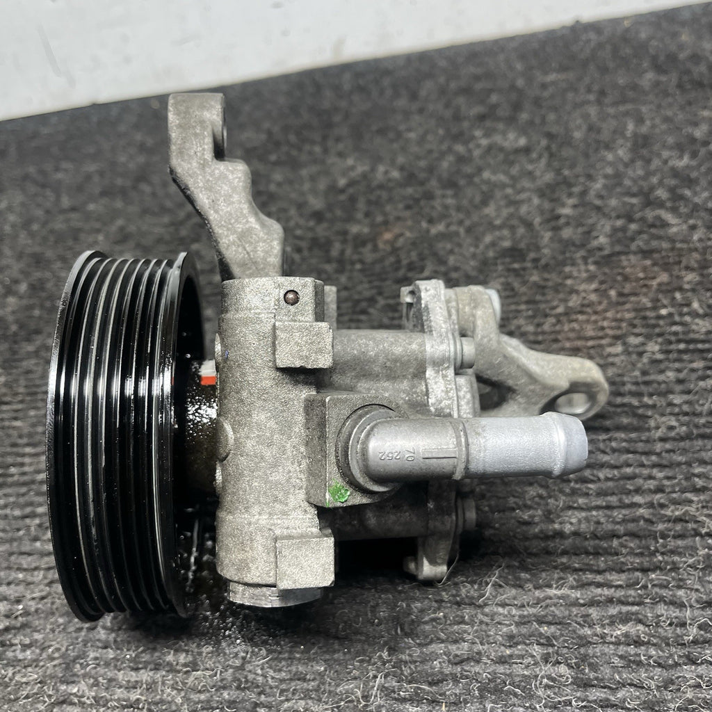 ☑️ 07-10 BMW E82 E88 E90 E92 E93 135i 335i N54 Hydraulic Power Steering Pump OEM