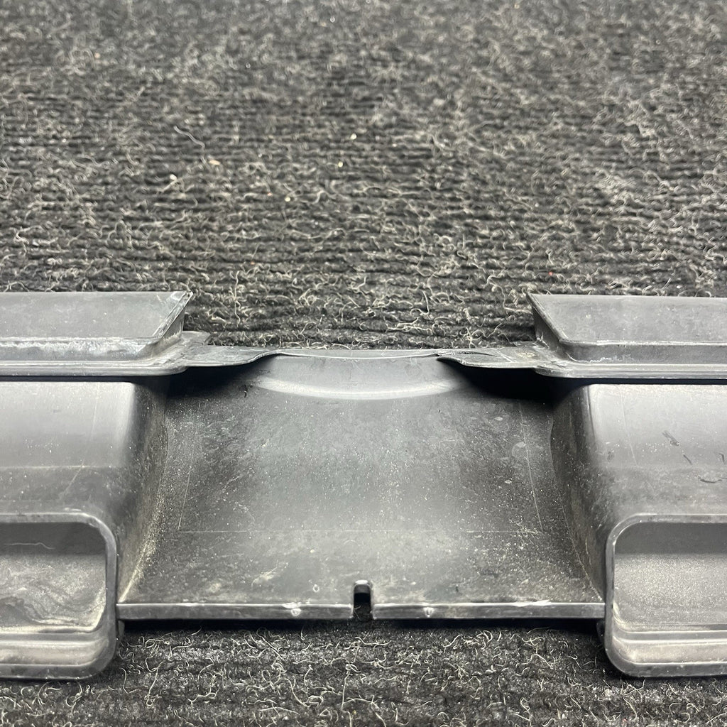 ☑️ 07-13 BMW 335i E90 E91 E92 E93 Front Hood Air Intake Inlet Duct 7541738 OEM