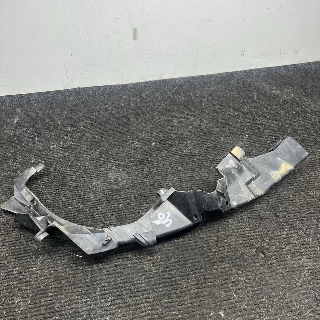☑️ 09-11 BMW E90 E91 LCI Front Left Driver Headlight Arm Bracket Mount Plastic