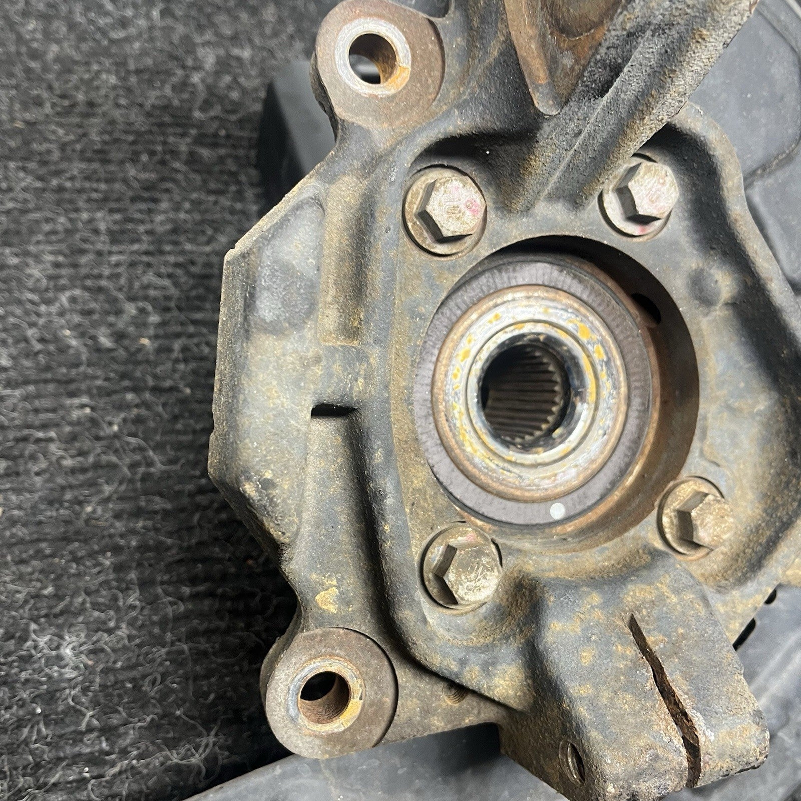 ☑️ 2015 - 2021 SUBARU WRX STI FRONT SUSPENSION LEFT SIDE SPINDLE KNUCKLE HUB OEM