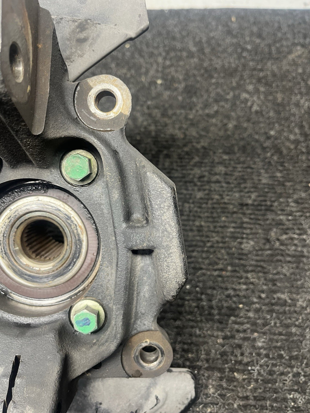☑️ 2015-2021 SUBARU WRX STI FRONT SUSPENSION RIGHT SIDE SPINDLE KNUCKLE HUB OEM