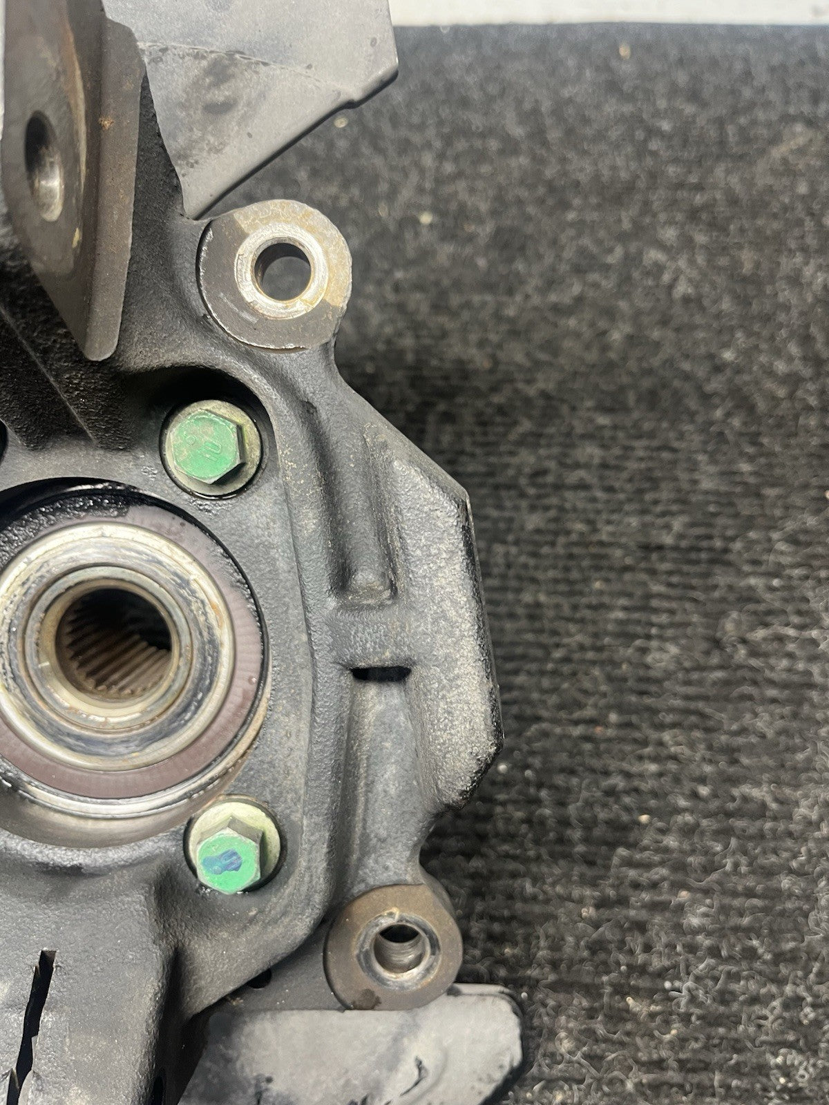 ☑️ 2015-2021 SUBARU WRX STI FRONT SUSPENSION RIGHT SIDE SPINDLE KNUCKLE HUB OEM
