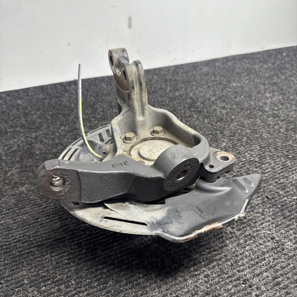 ☑️ 2013-2020 Scion FRS Subaru BRZ 86 Front LH Left Driver Side Knuckle Hub OEM