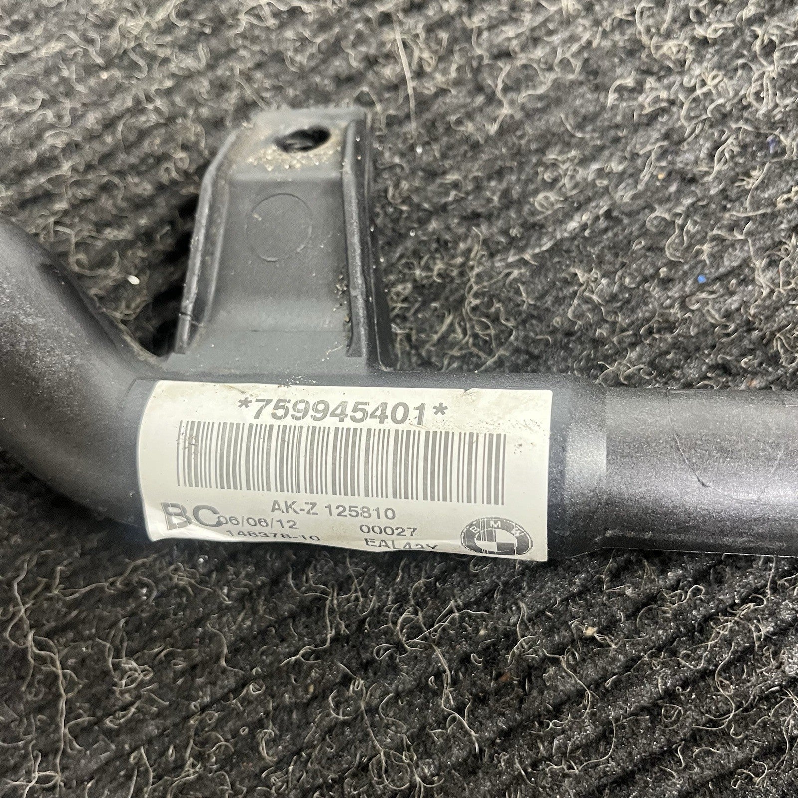 ☑️ 2007-2013 BMW 135i 335i N55 Thermostat Hose Heater Coolant Return Pipe OEM