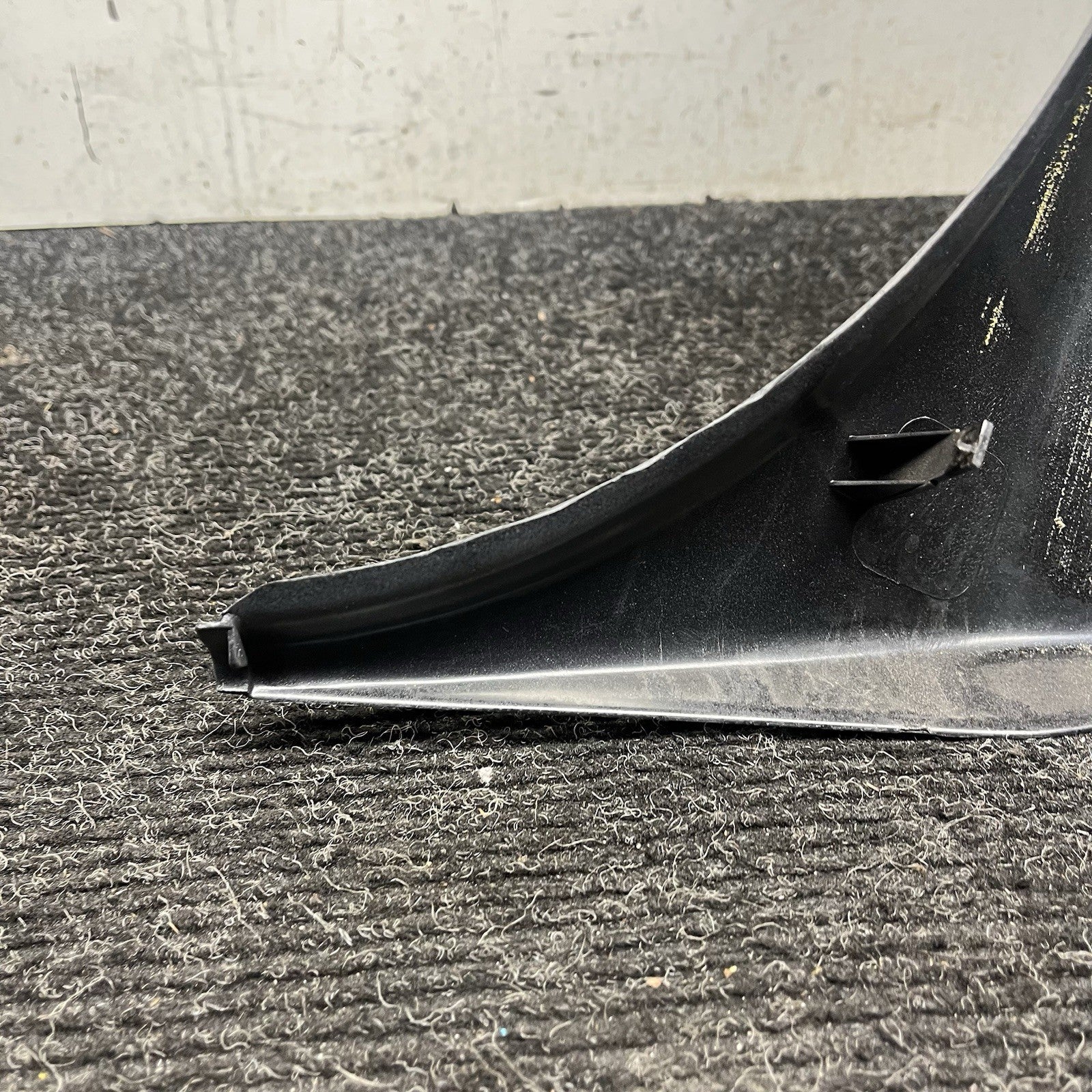 ☑️ 1992-98 OEM BMW E36 M3 325 318 SEDAN DRIVER LEFT B PILLAR INTERIOR TRIM PANEL