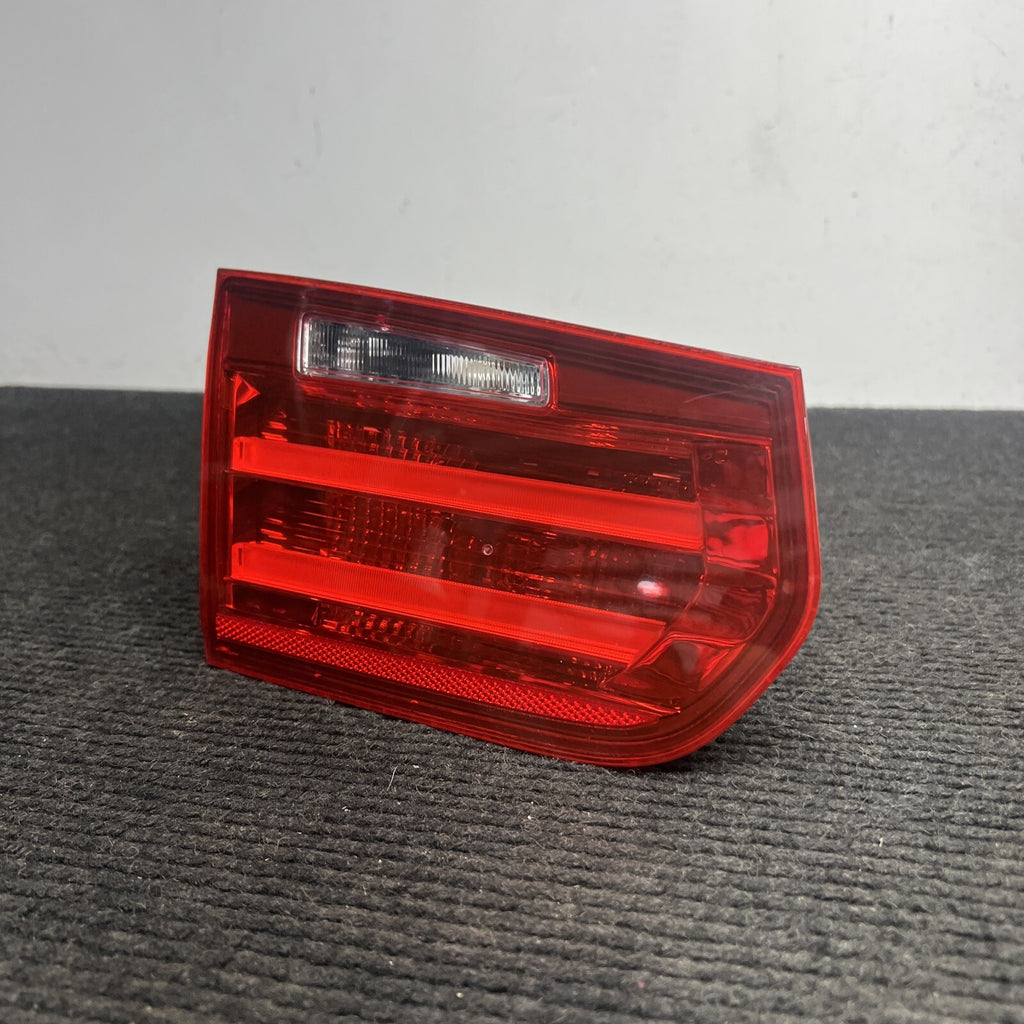☑️ 12 13 14 15 BMW F30 320I 328I 335I LEFT DRIVER INNER TAIL LIGHT LAMP OEM