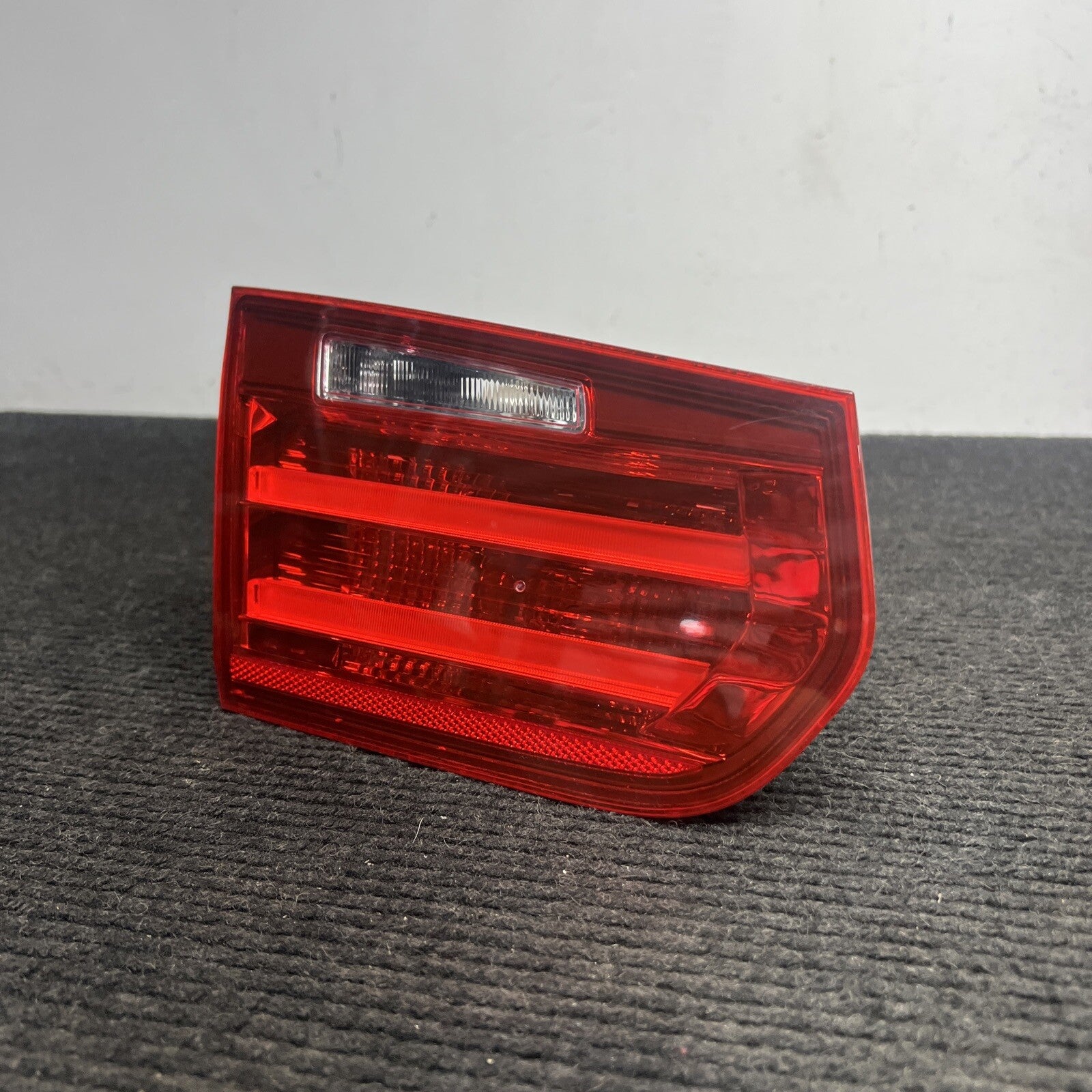☑️ 12 13 14 15 BMW F30 320I 328I 335I LEFT DRIVER INNER TAIL LIGHT LAMP OEM