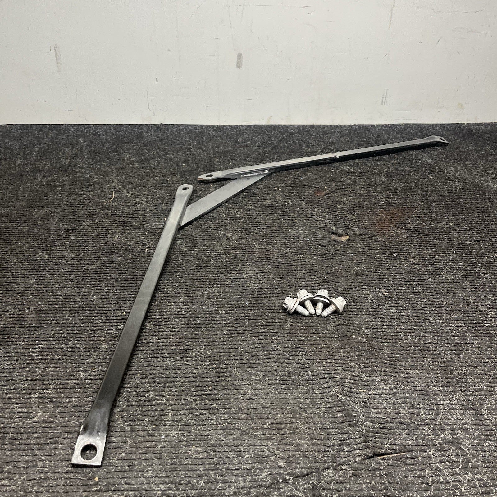 ☑️ BMW F20 F22 F30 F32 F34 GT F36 F87 M2 Front Suspension Strut Tower Brace OEM