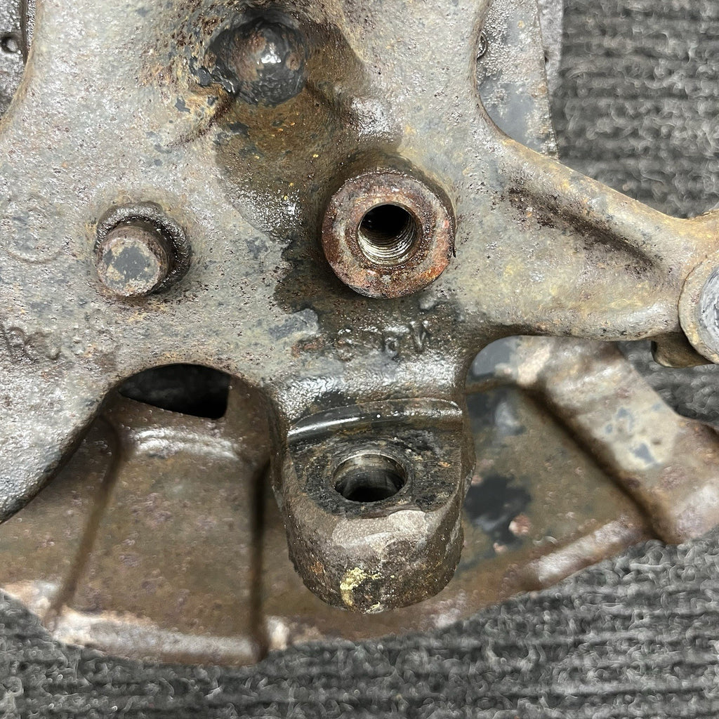 ☑️ 92-99 BMW 328i Z3 E36 FRONT RIGHT STEERING KNUCKLE HUB SPINDLE
