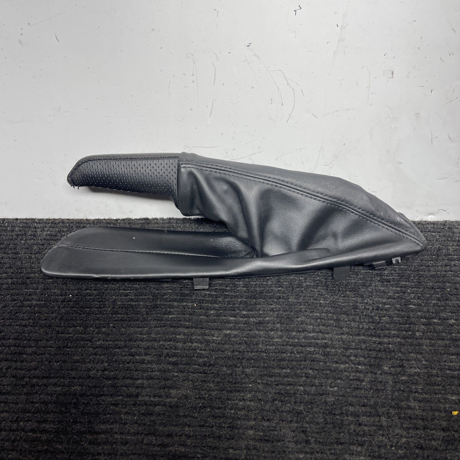 ☑️ 08-13 OEM BMW E82 E88 135 128 Boot Hand Brake Ebrake Handle Leather Black