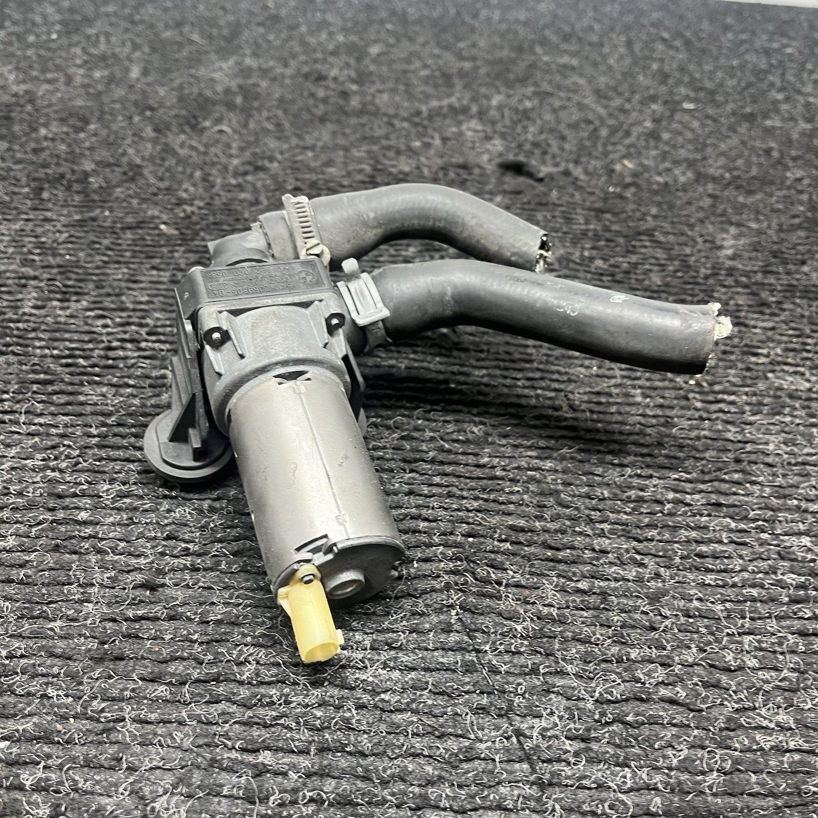 ☑️ 08-13 BMW E90 E92 E93 M3 335d Auxiliary Aux Water Pump Unit 8369806 OEM