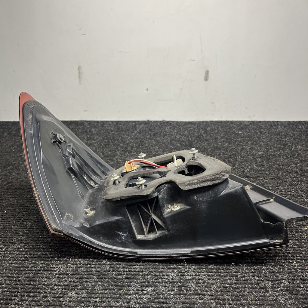 ☑️08-14 OEM Subaru Impreza WRX STI Sedan Passenger Side Left Tail Light SMOKED