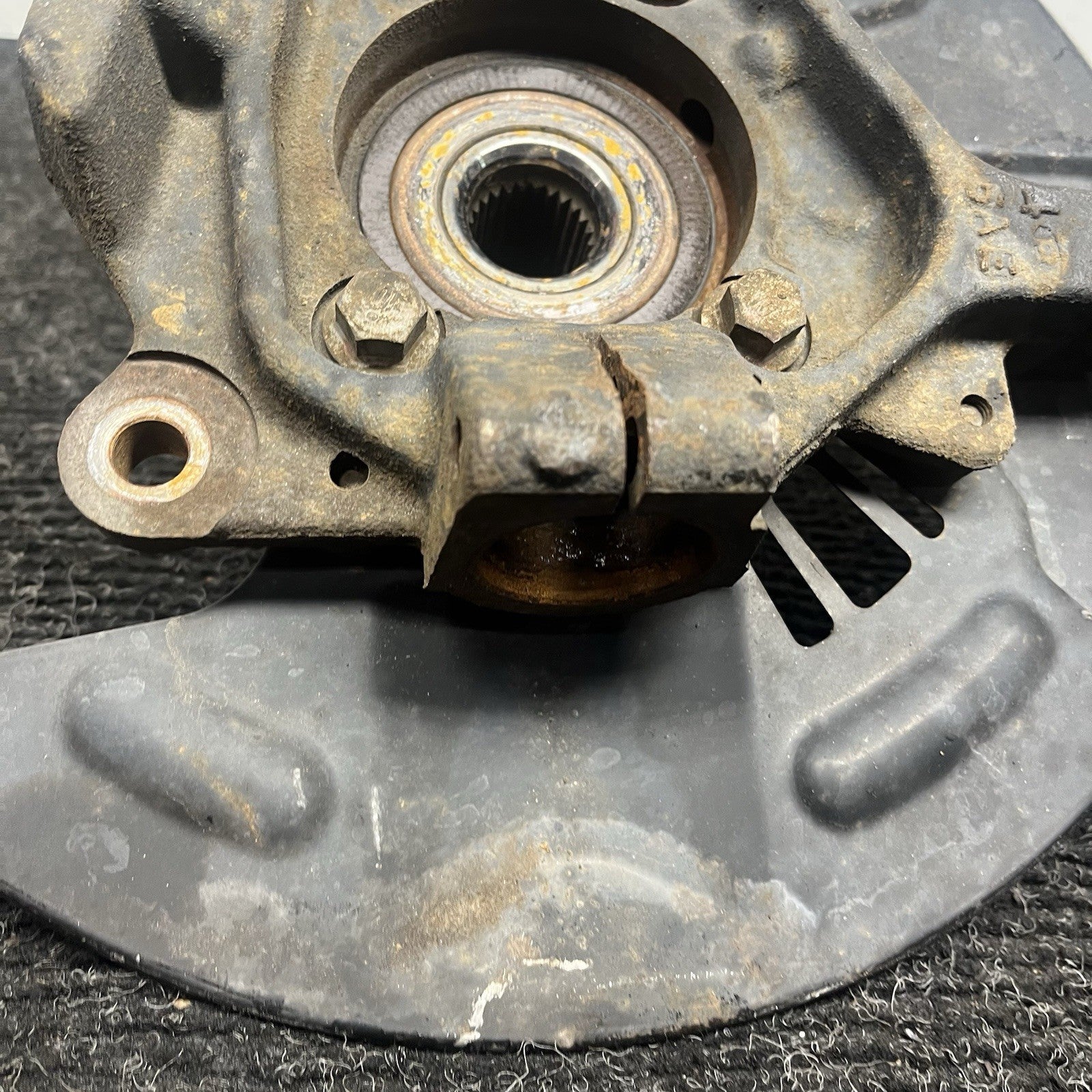 ☑️ 2015 - 2021 SUBARU WRX STI FRONT SUSPENSION LEFT SIDE SPINDLE KNUCKLE HUB OEM