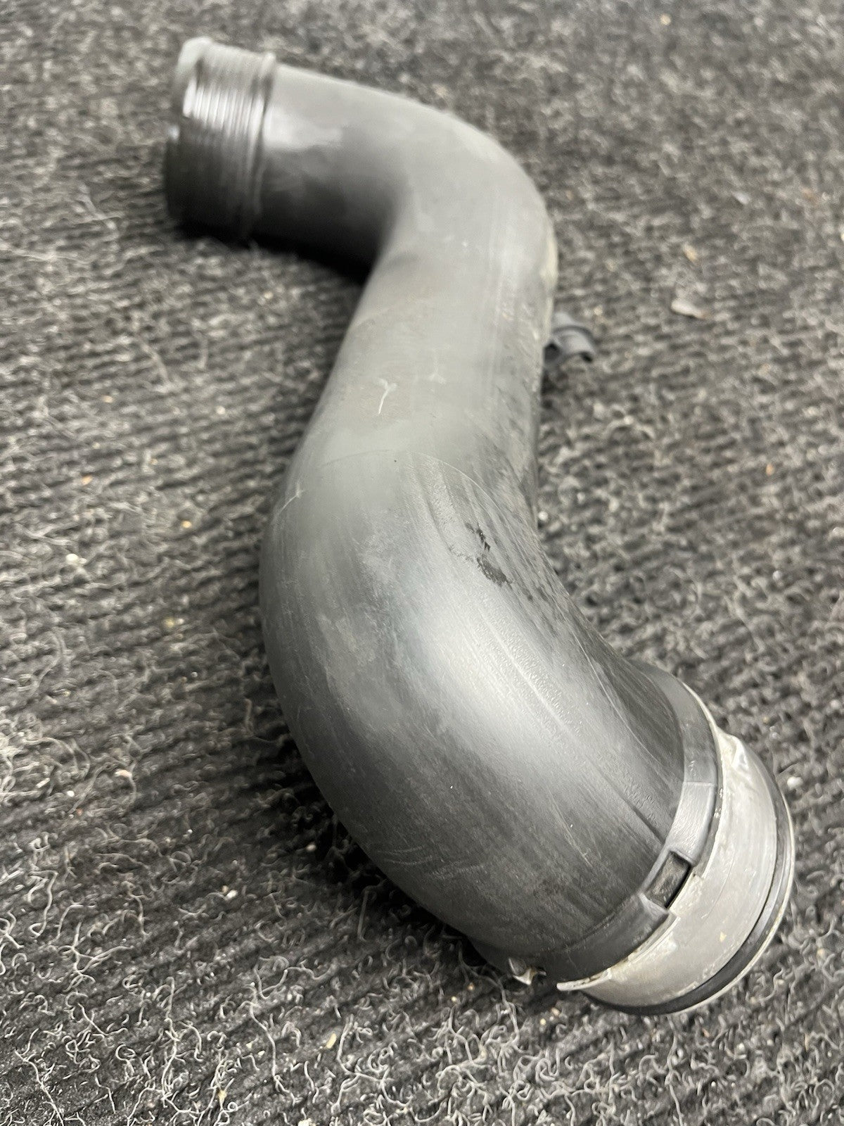 ☑️ 07-13 Bmw E82 E90 E92 135I 335I Intercooler Charge Pipe Intake Pipe Tube Oem
