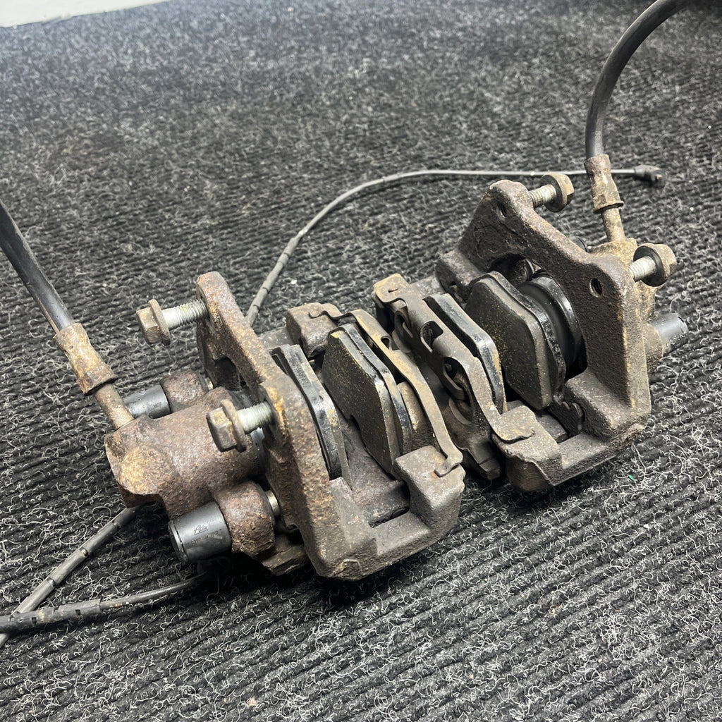 ☑️ 01-06 BMW E46 330i 330Ci RWD SET OF 2 REAR LEFT & RIGHT BRAKE CALIPER OEM