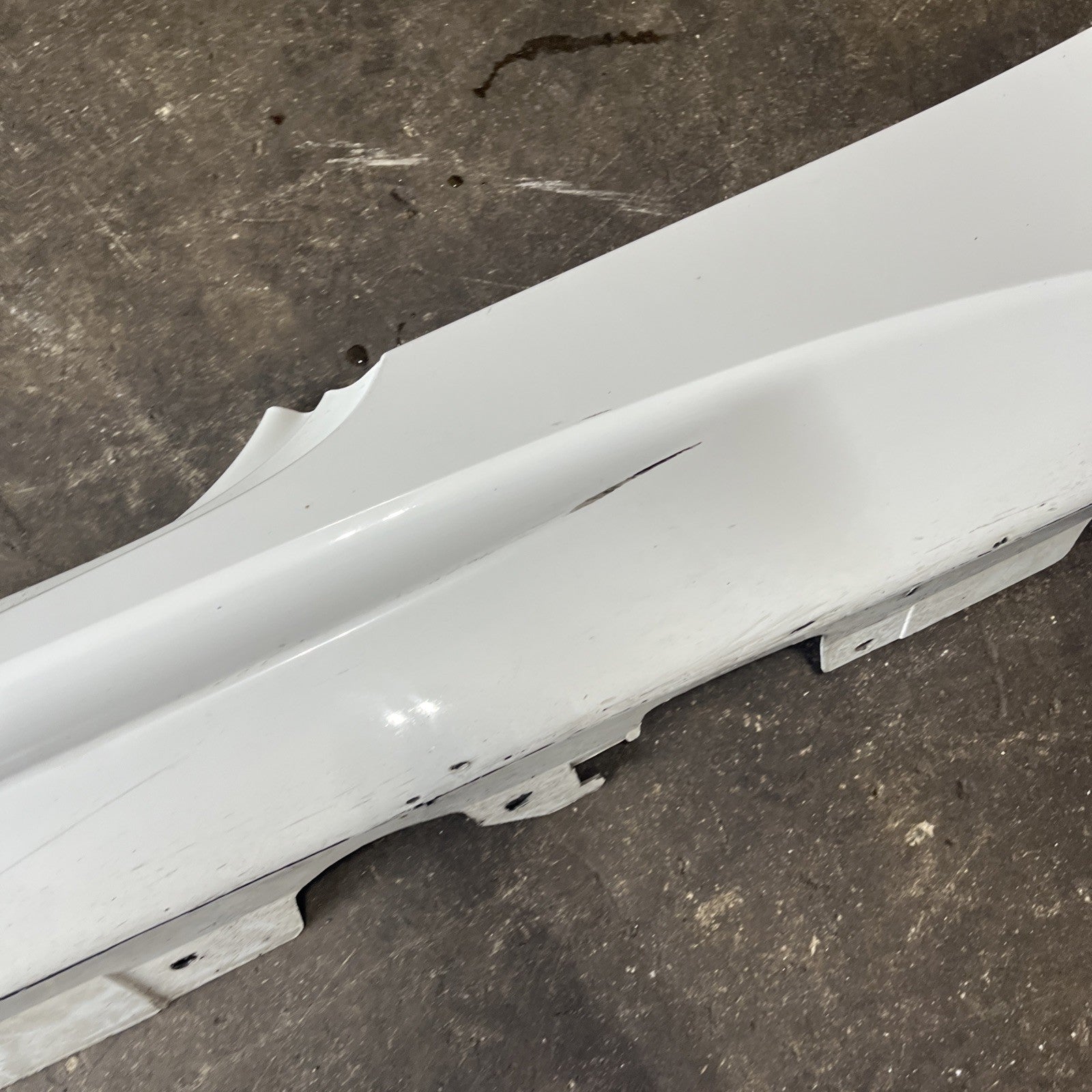 ☑️ 07-13 OEM BMW E92 E93 M3 Left Driver Side Skirt Rocker Panel Alpine White